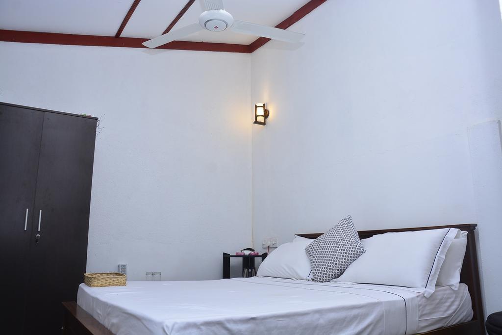 Livinginn Polonnaruwa Eksteriør bilde